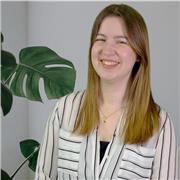 Profesional con 3 años de experiencia dando clases de inglés y lengua castellana, a perfiles de todas las edades